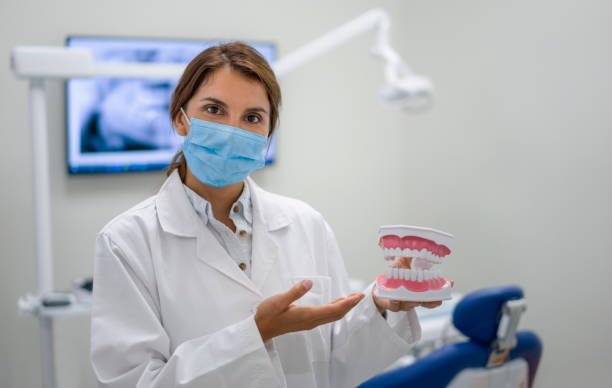 Best Emergency Dental Services for Seniors in Streamwood, IL
